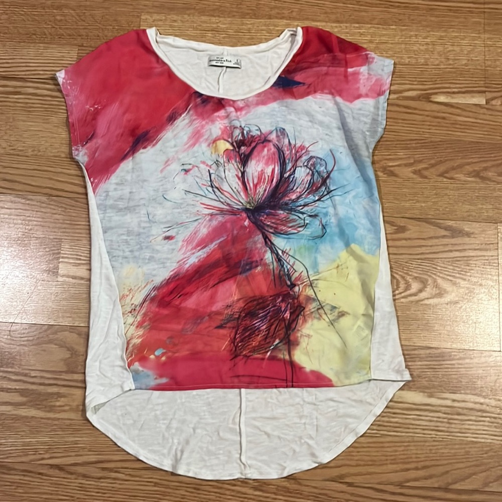 Floral tee